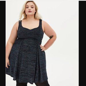 00 NWT Grey Multi Shimmer Pleated Skater Dress